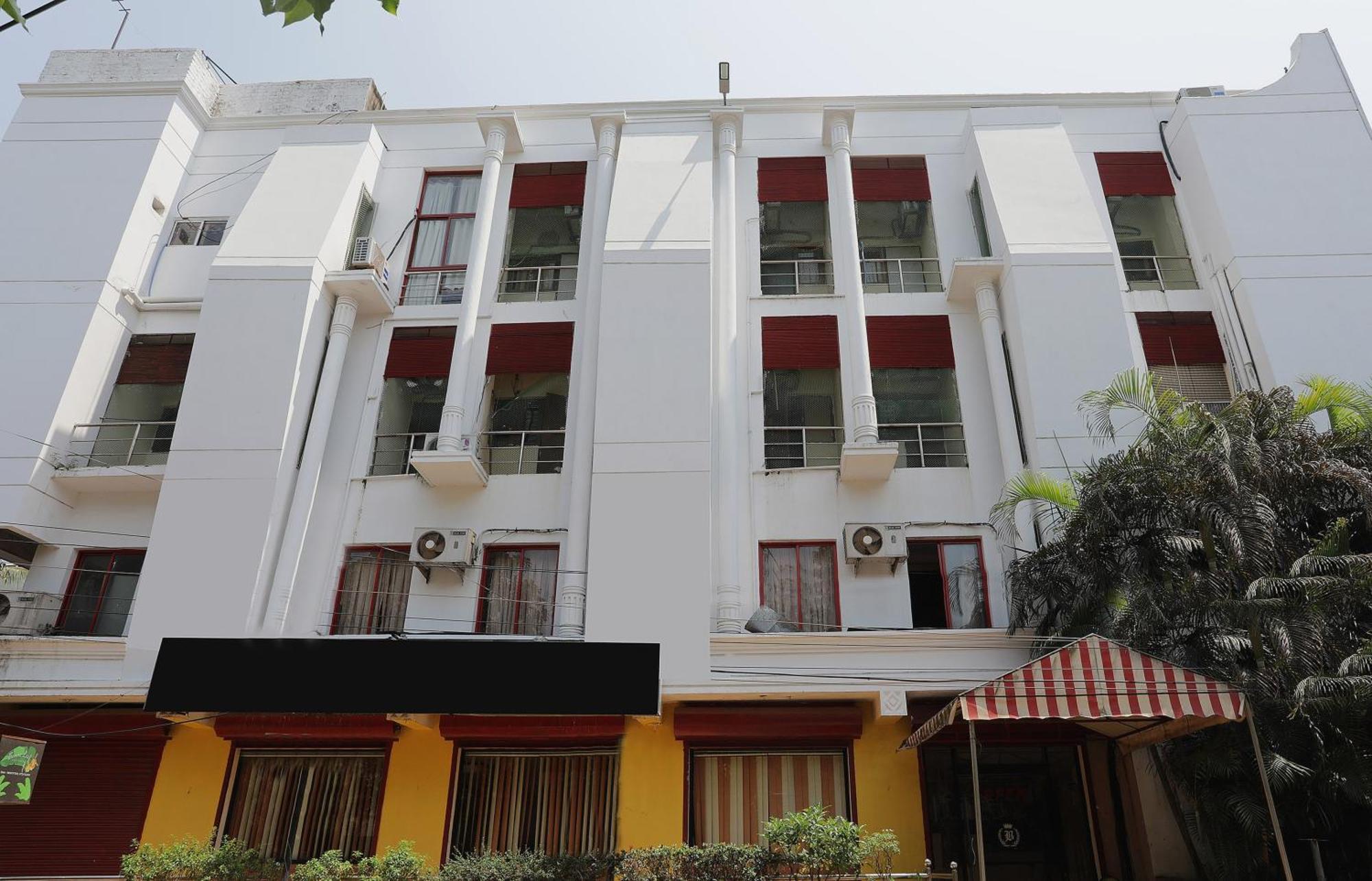 Hotel Nayapalli Bhubaneswar Bagian luar foto