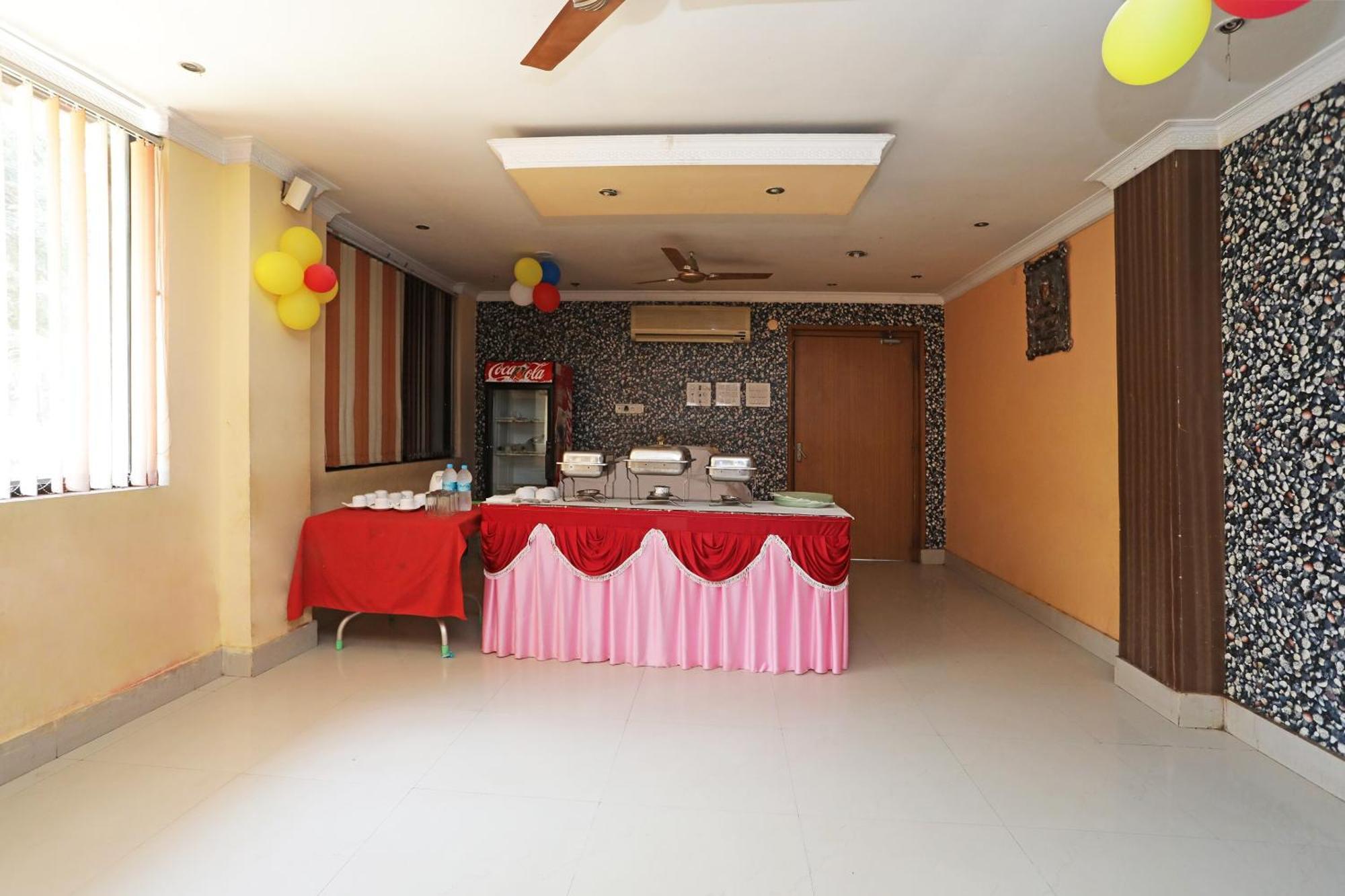 Hotel Nayapalli Bhubaneswar Bagian luar foto